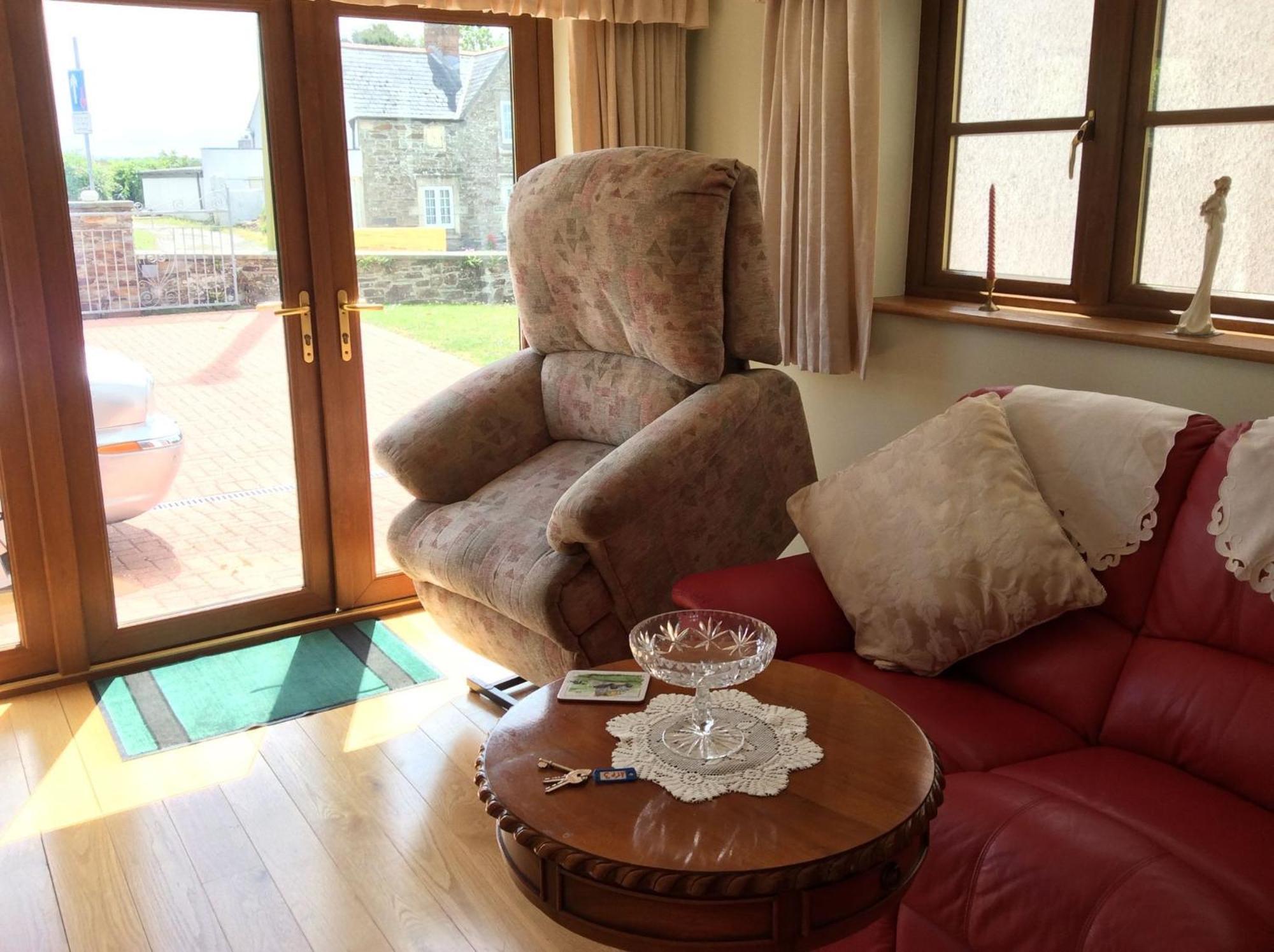 Room In Apartment - Bluebell Apartment Suite With Separate Lounge Area Truro Esterno foto
